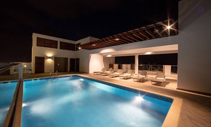 East Legon House | Luxury studio apartment less than 10minutes from the Airport.