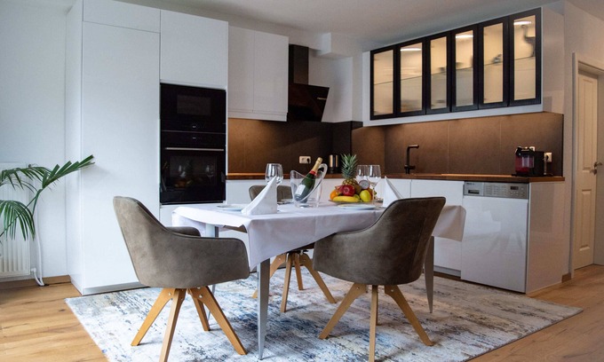 Rhein-Erft-Kreis District Apartment | Luxury Studio Siena in Frechen-Cologne.