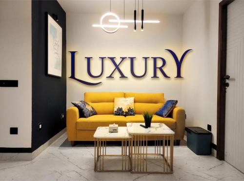 Pallavaram Apartment | Luxury Stylish Comfort Near Airport, bus and train station