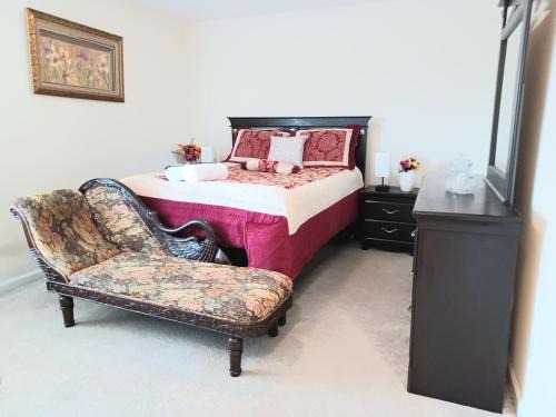 Austell House | Luxury Suite
