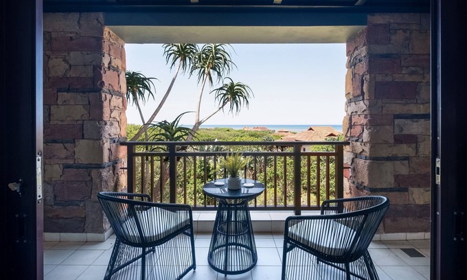 Port Zimbali Apartment | Luxury Suite within The Capital , Private Beach