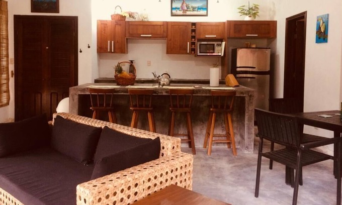 Quepos Villa | Luxury Surf Villa- Manuel Antonio Quepos Area - Close to Beaches