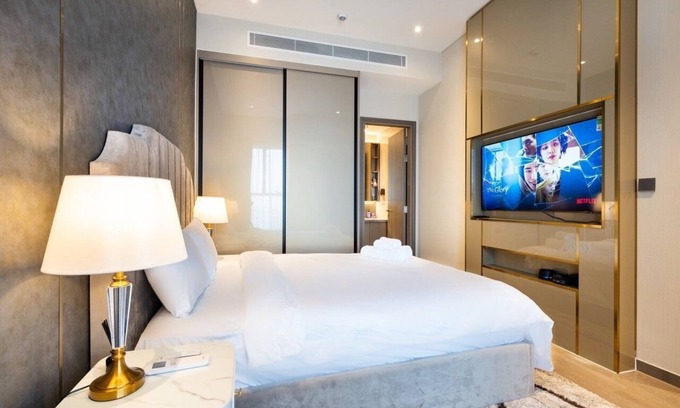 Da Kao Apartment | Luxury The Marq Apartment in D1 - Relaxing and Chilling -5-Star Standard