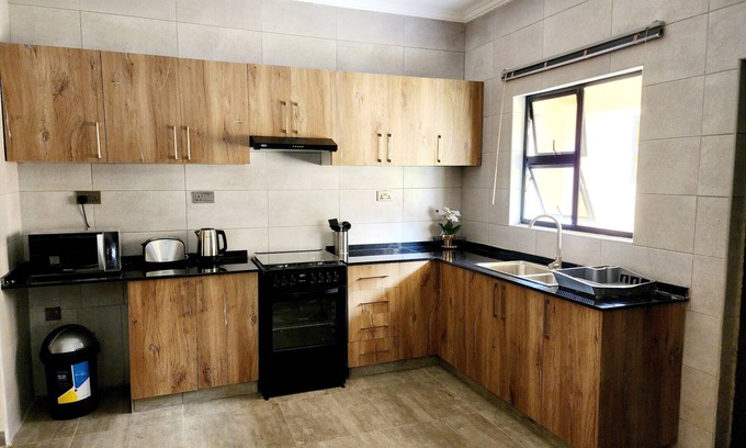 Lilongwe Apartment | Luxury Three-bedroom apartment