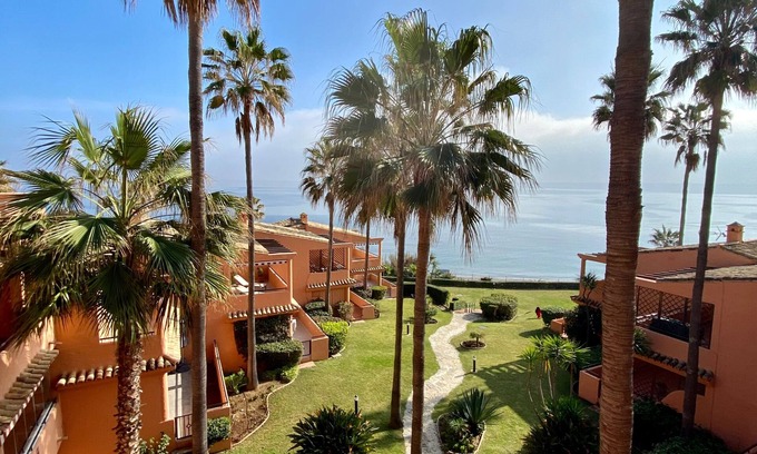 Buenas Noches Apartment | Luxury three bedroom apartment with pool