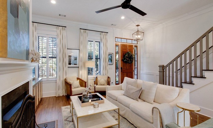 Historic District - North House | Luxury Town House on Liberty in Downtown Savannah!