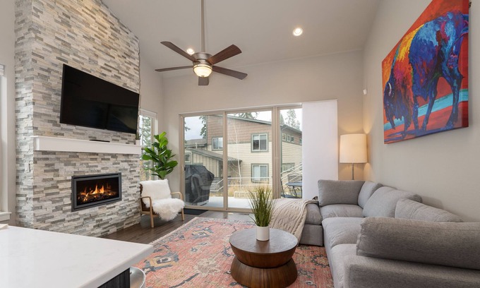 Rendezvous House | Luxury townhome cabin 58, minutes from Winter Park Resort, trails, hiking
