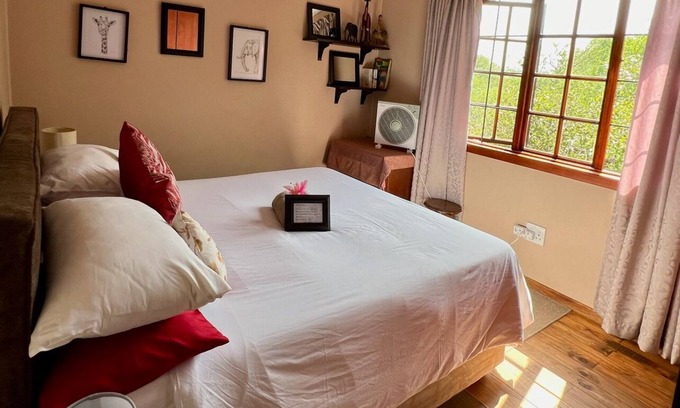 Marloth Park House | Luxury Treetop Lodge (Unlimited high-speed WiFi)