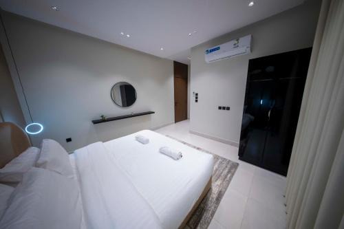 As Salamah Apartment | Luxury two bedroom Apartment As Salamah