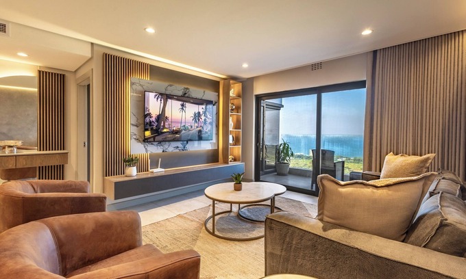 Umhlanga Ridge Apartment | Luxury Umhlanga Escape | Sea Views, Balcony, Pool
