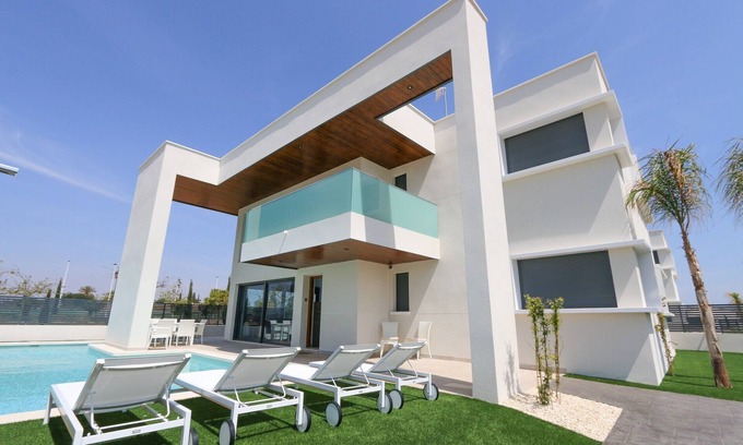 Los Cuarteros Villa | Luxury Villa walking distance to the beach, located next to a park.