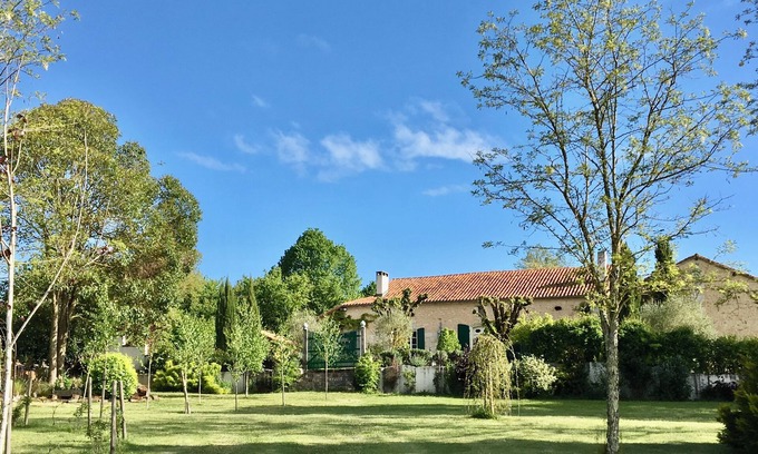Saint-Privat-des-Pres House | Luxury Villa with pool, spa, gym. 20% DISCOUNT ON ALL REMAINING WEEKD .
