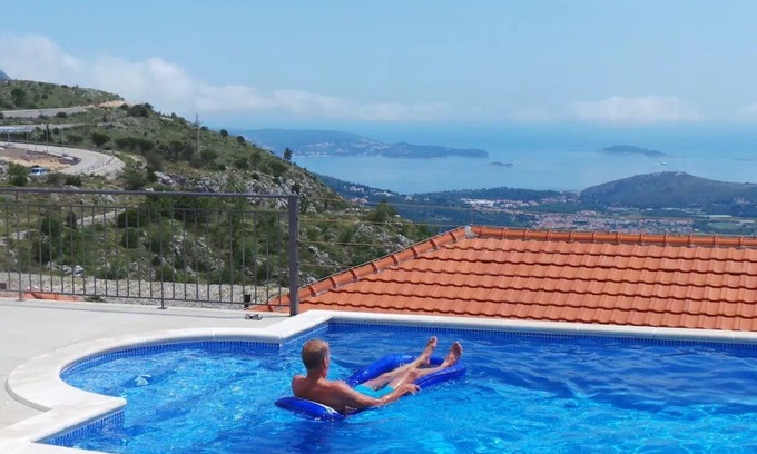 Ravno Villa | Luxury Villa Arc with private pool near Dubrovnik