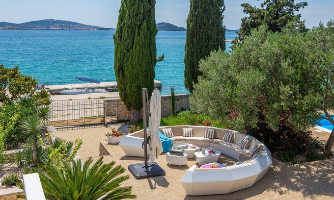 Betina Villa | Luxury Villa Bella Vista with Swimming Pool