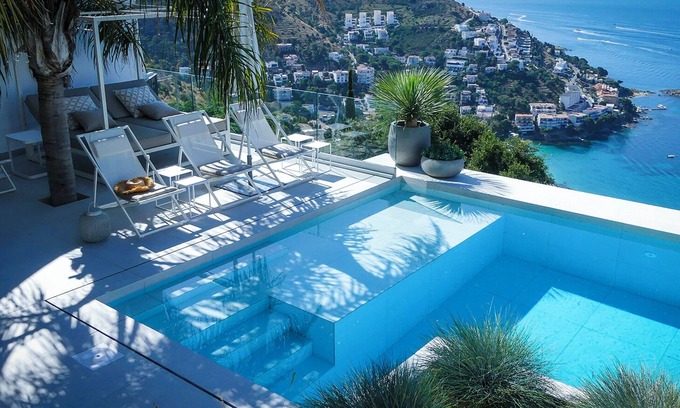 Almadraba-Canyelles Villa | Luxury Villa Bianca overlooking the beach at Canyelles petites