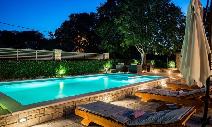 Pridraga Villa | Luxury Villa Carlin with heated pool