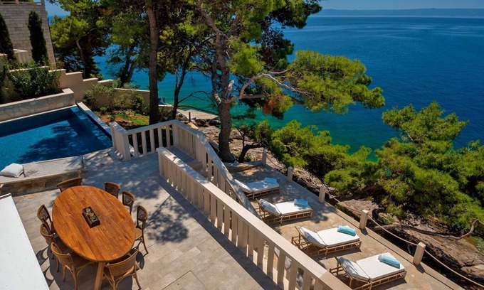 Selca Villa | Luxury Villa Dreamcatcher with Infinity Pool