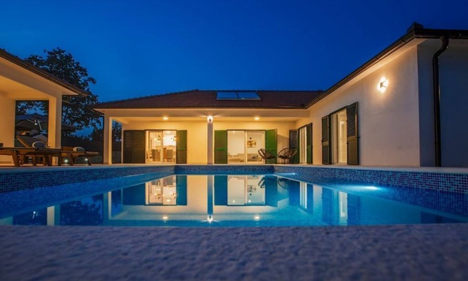 Prolozac Villa | luxury villa Dubravka - suitable for disabled