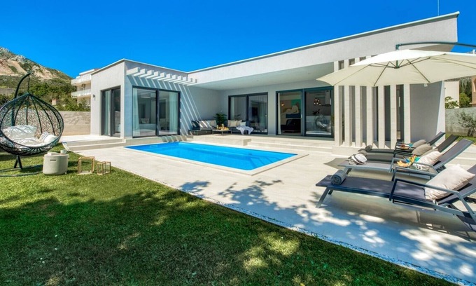 Celopeci Villa | Luxury villa Dubrovnik Iberis with private pool, 2 bedrooms, WIFI, parking