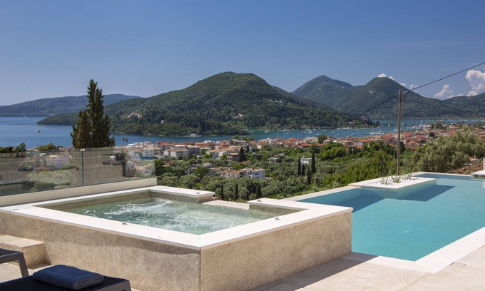 Nidri Villa | Luxury Villa Feline, with an incredible sea view near Nidri!