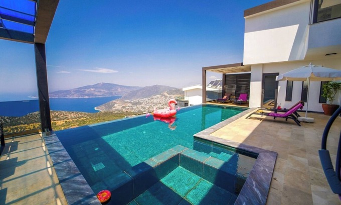 Kas Villa | Luxury Villa for 6 People with Sea View in Kalkan Kördere