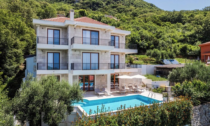 Prijevor Villa | Luxury Villa Fotinia