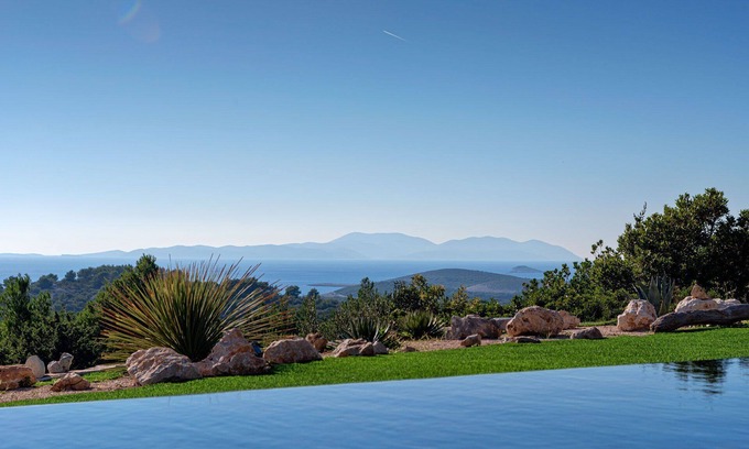 Hvar Villa | Luxury Villa Galapagos in Hvar town