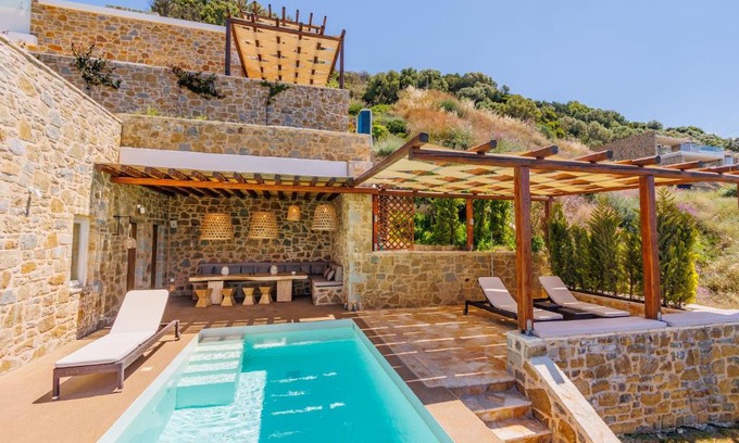 Gialova Villa | Luxury Villa Gialova Neokastro with Private Pool