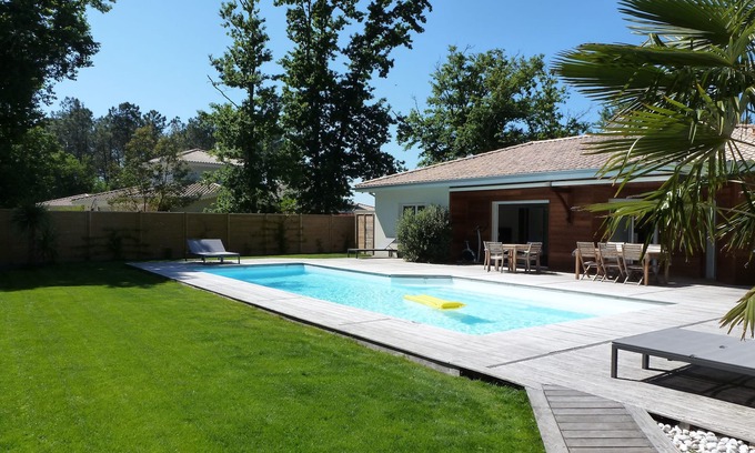 Lege-Cap-Ferret Villa | Luxury villa in Lège Cap Ferret, heated 39x16 ft pool
