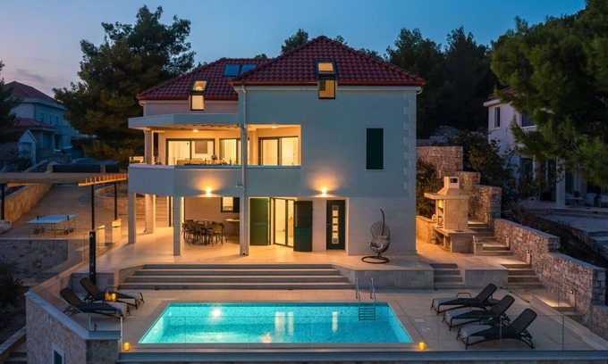 Milna (Brac) Villa | Luxury villa Leisure Seaside Brac with private pool