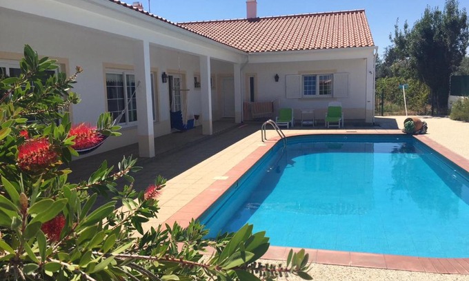 Praia do Ribatejo Villa | Luxury Villa near Praia