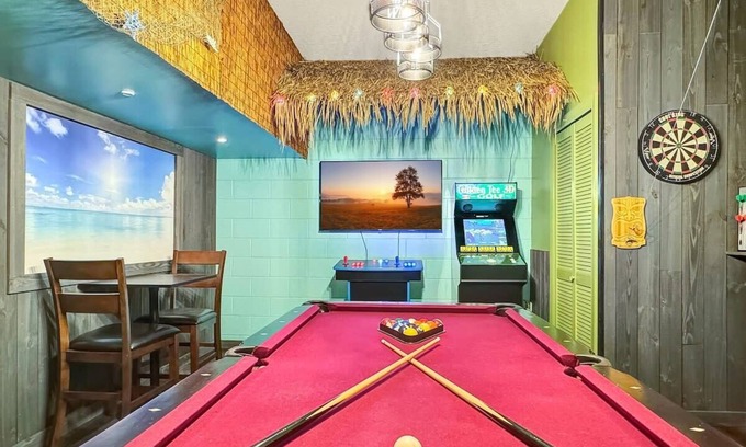 Calabay Parc House | Luxury Villa Near Disney - Private Pool & Gameroom