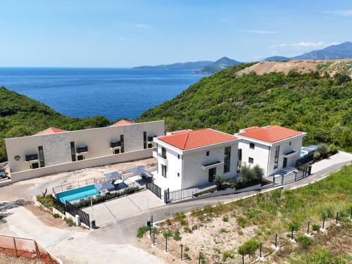 Drobnici Villa | Luxury Villa - New Building with pool and Fantastic Side Sea View