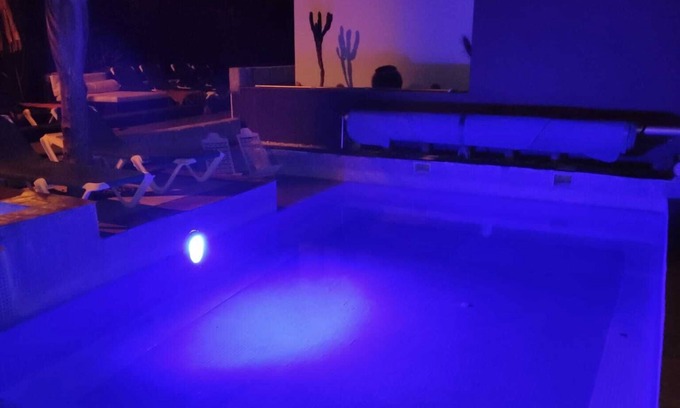 Candelaria House | LUXURY VILLA OCEAN VIEWS. PRIVATE HEATED POOL, JACUZZI, BBQ, WIFI, CARS PARKING