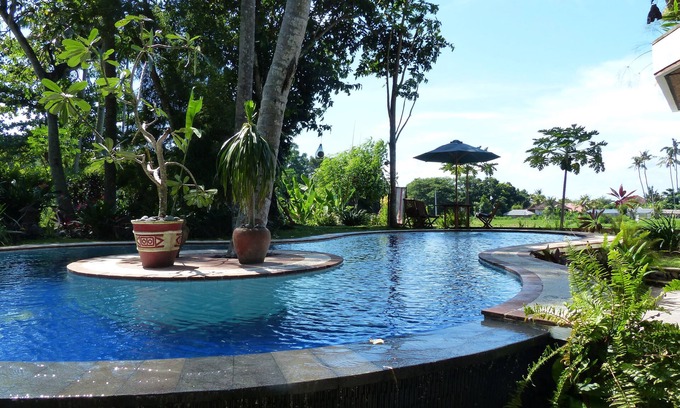 Jasri Villa | LUXURY VILLA RETREAT SURYA/CHANDRA SLEEPS 9 PAX, A/C 2 SWIMMING POOLS, CATERED