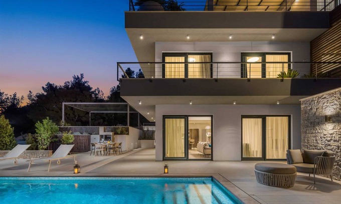 Milna (Brac) Villa | Luxury Villa Romeo with Heated Pool