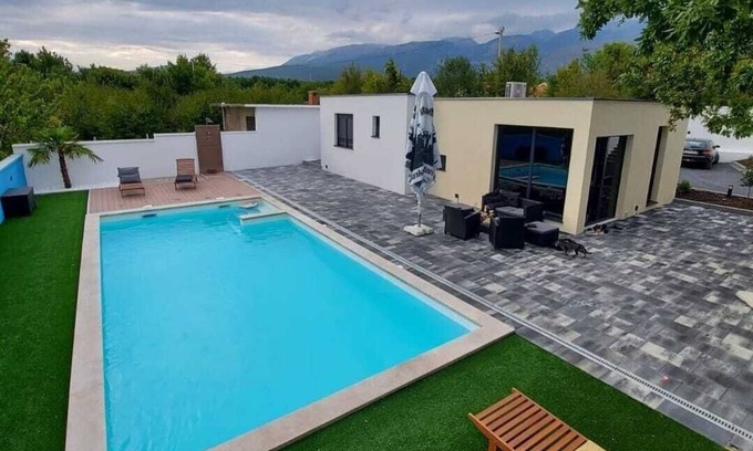 Mostar Villa | Luxury Villa Silent