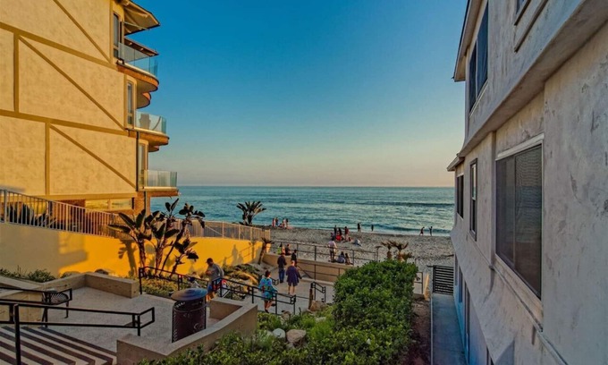 Carlsbad Village Villa | Luxury Villa - Studio I