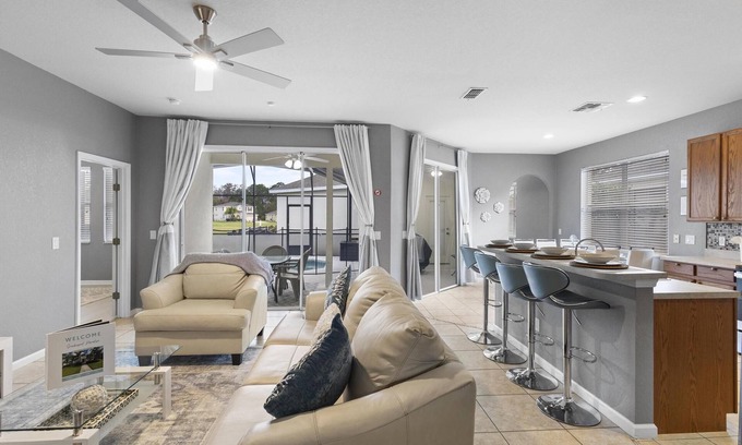 Trafalgar Village Villa | Luxury Villa w/Hot Tub-Grill-Private Heated Pool