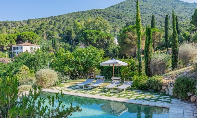 Bagno-Sprizze Villa | Luxury villa with pool