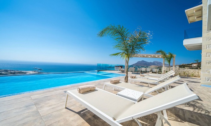 Limeniskos Villa | Luxury Villa with a Miraculous View