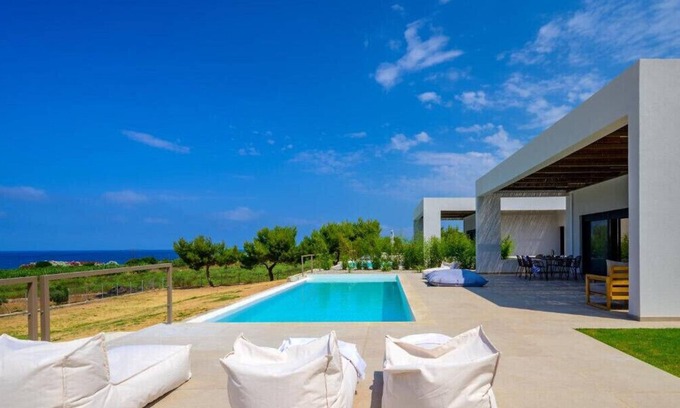 Gargaliani Villa | Luxury villa with Private infinity pool, sea view & sunset. Nobus Villas 2.
