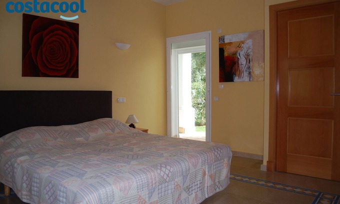 Benalup-Casas Vieja Villa | Luxury villa with private swimming pool (cleaning incl.)
