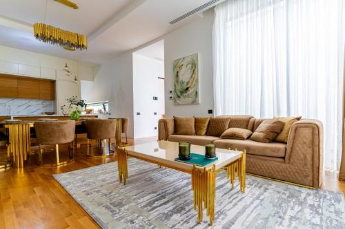Niculesti Villa | Luxury Villas - National Golf and Country Club