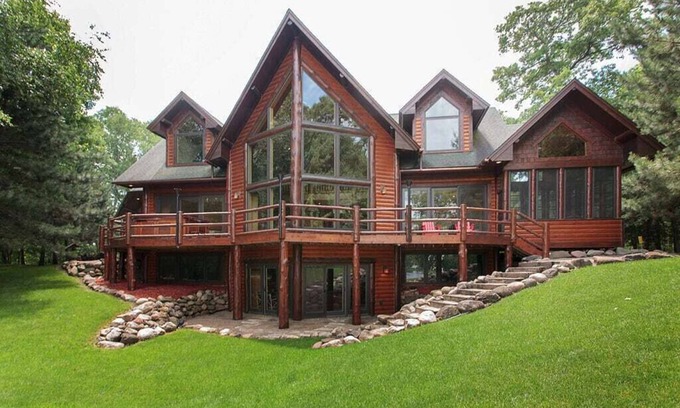 Crosslake House | Luxury water home on Whitefish Chain of lakes