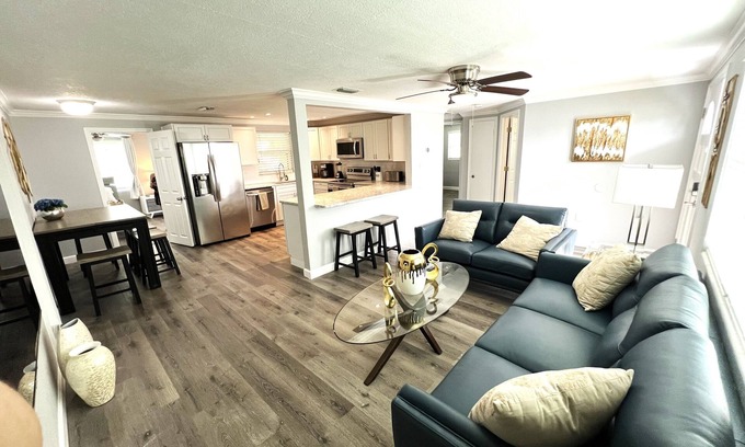Sea Ranch On The Gulf House | Luxury Waterfront 3-Bedroom Boaters Retreat