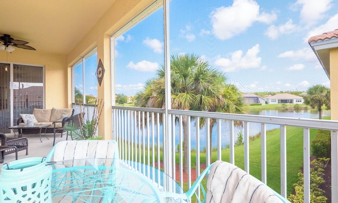 Biggar Condo | Luxury Waterfront Condo Close to Fort Myers Beach and Golf Courses!