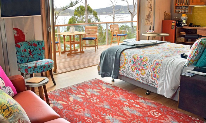 North Bruny Cabin | Luxury Waterfront Pods