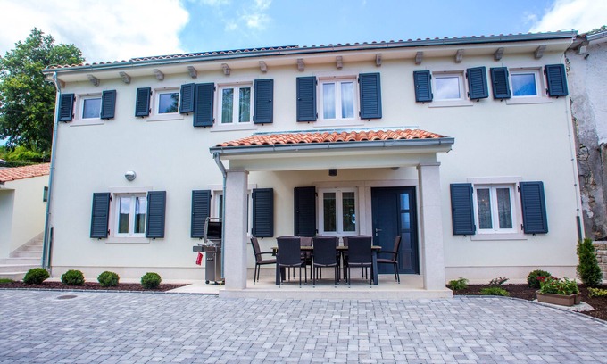 Lanisce Villa | Luxury wellness villa in a quiet area of Northern Istria
