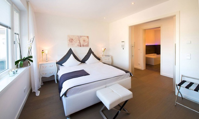 Schauenstein Apartment | Luxuswohnung (100qm) mit eigenem Spa-Bereich und großer Sonnenterrasse